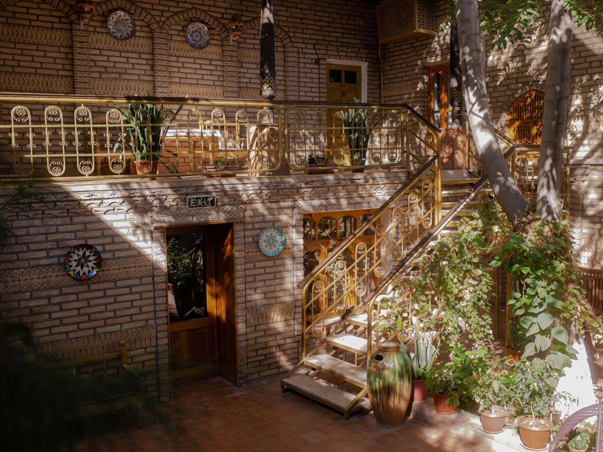 Sasha & Son Hotel Bukhara Exterior photo