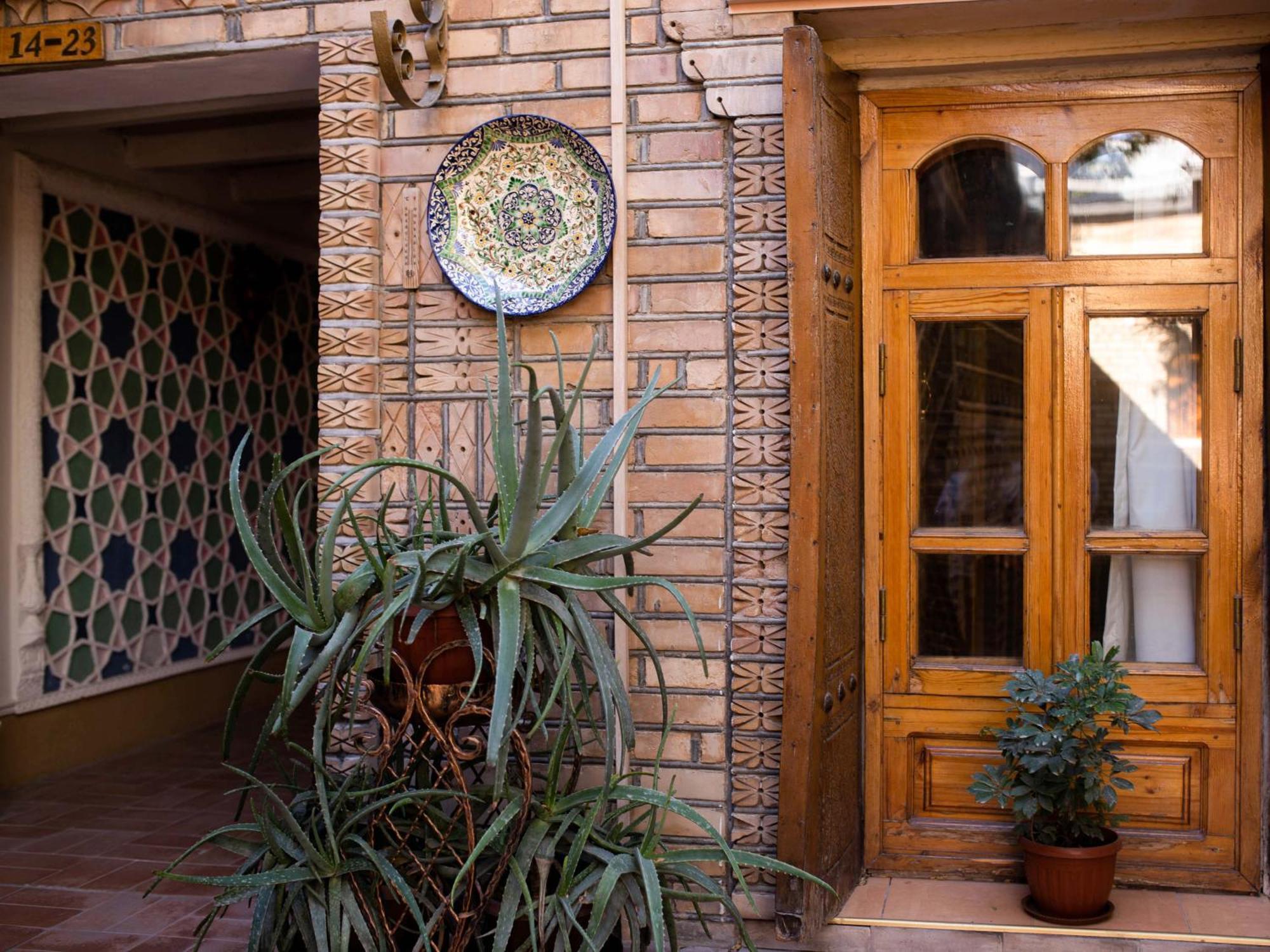 Sasha & Son Hotel Bukhara Exterior photo